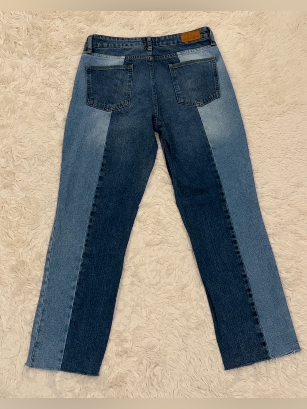 BDG Urban Outfitters Jessye Two Tone Jeans 28 x 32 Colorblock Denim Raw Hem Y2K - Picture 3 of 7